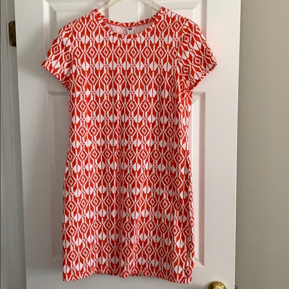 Orange patterned fitted dress